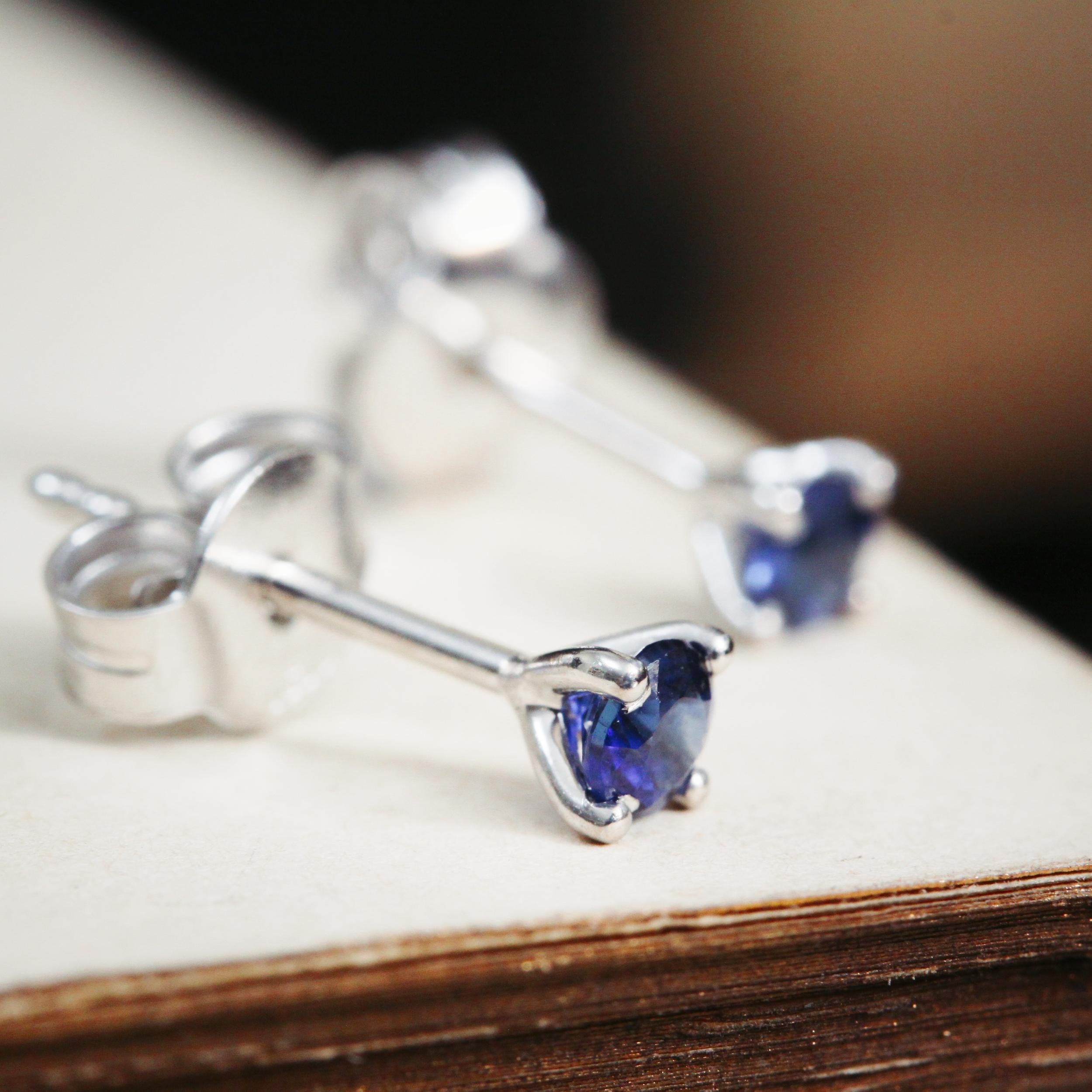 Silver sapphire hot sale stud earrings