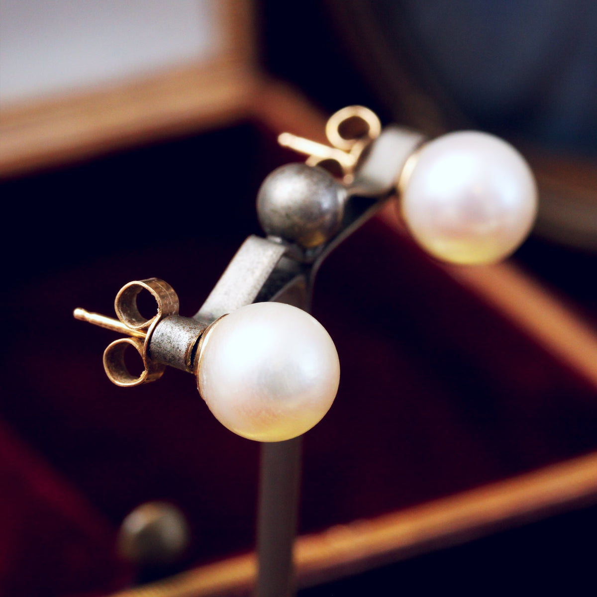 Cultured Pearl Earrings