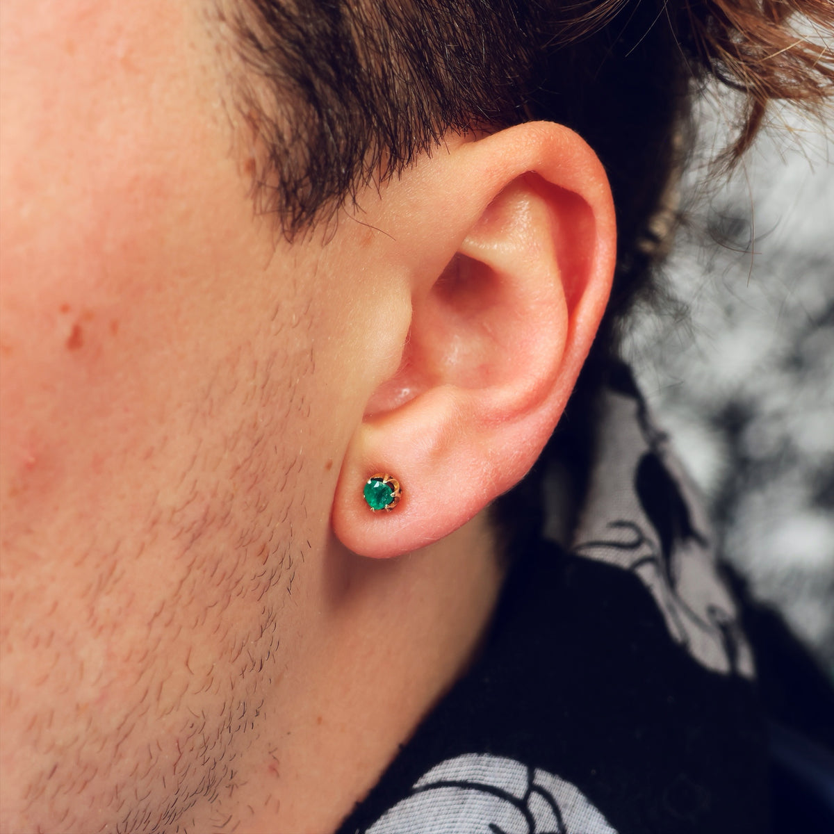 Single Vintage Emerald Stud Earring