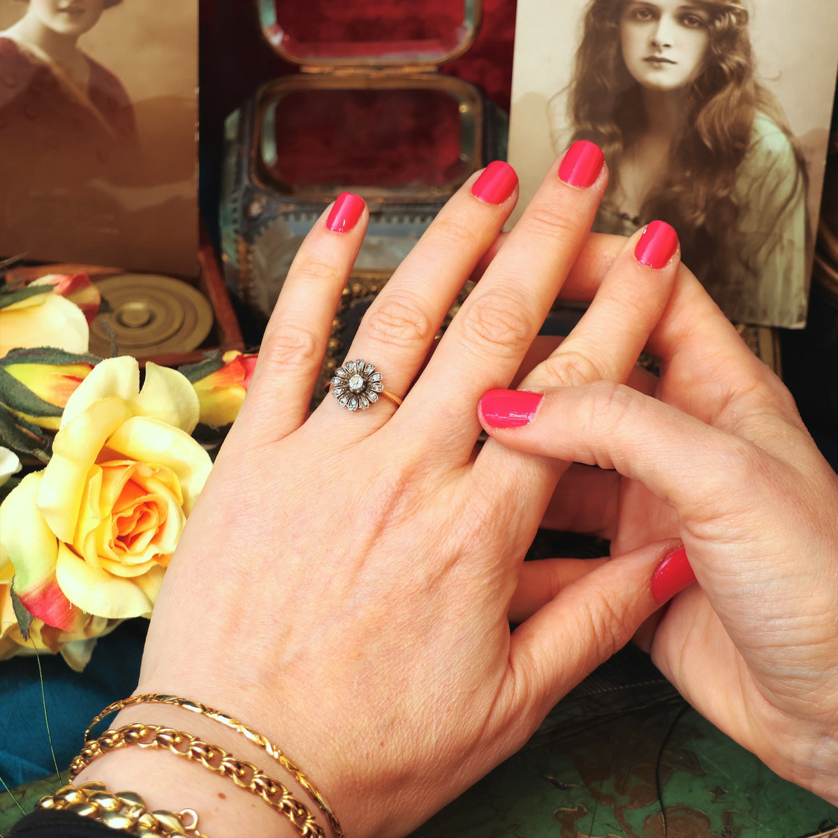 Perennial Beauty! Antique Daisy Diamond Cluster Ring