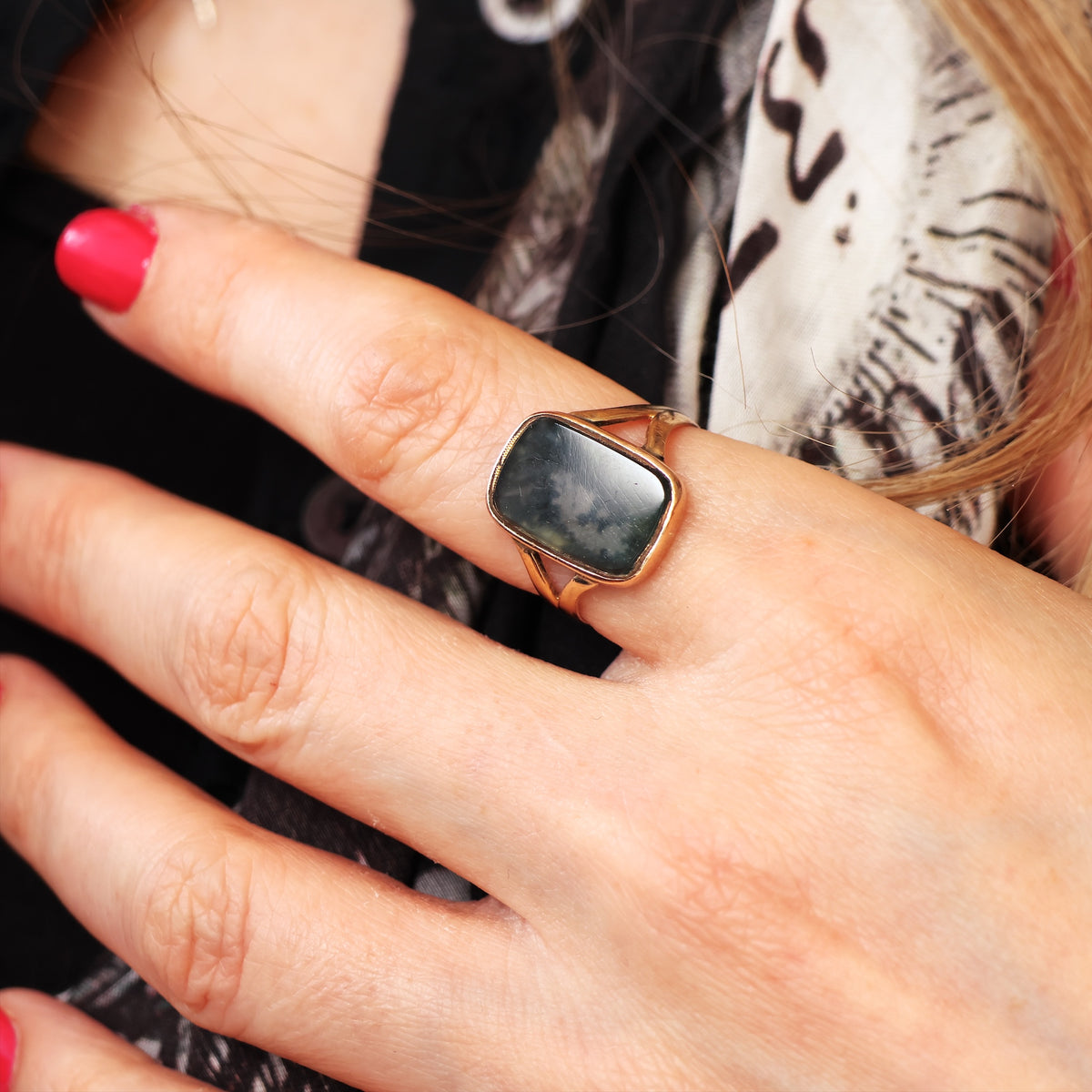 Distinguished Antique Georgian Moss Agate Specimen Ring