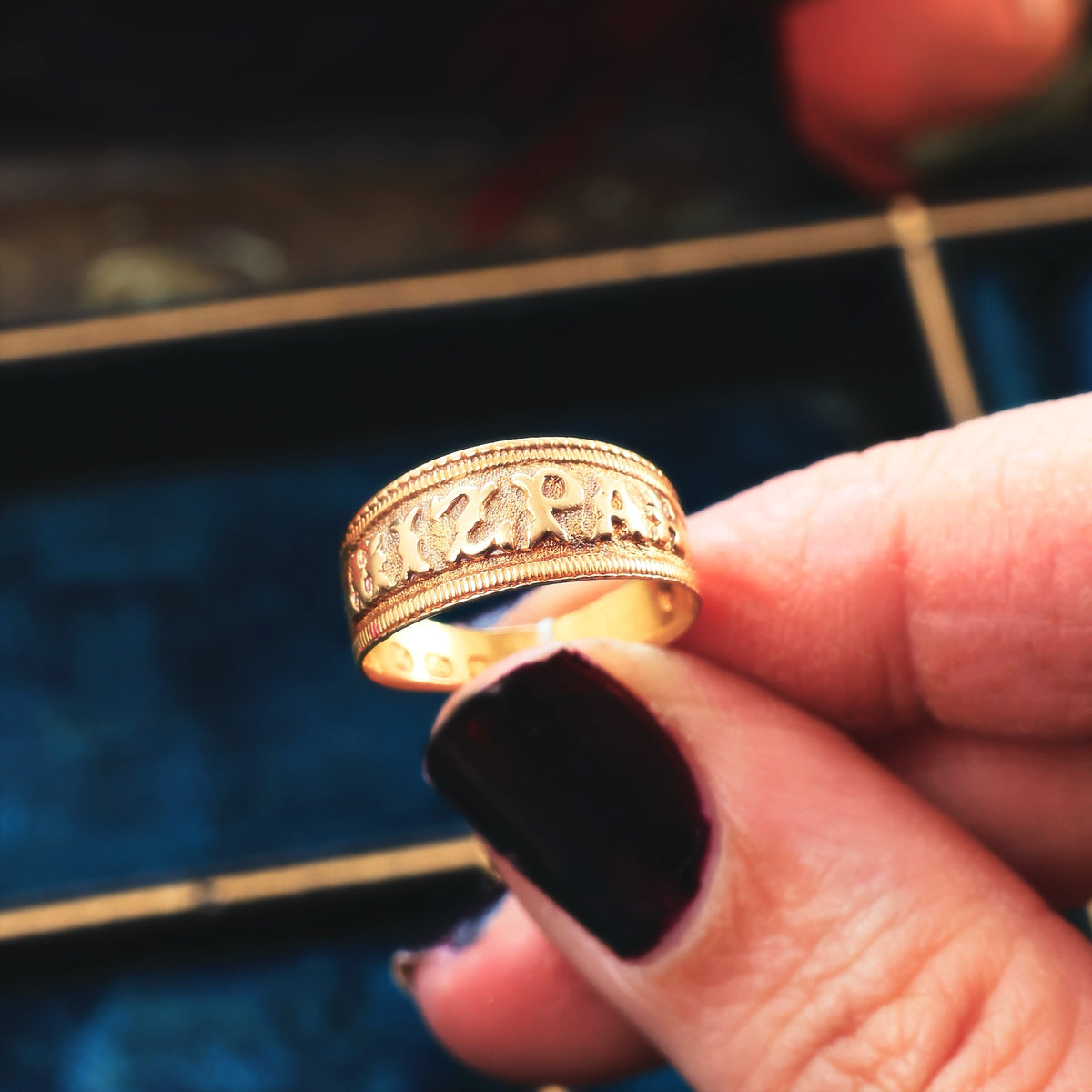 Antique Date 1886 18ct Gold MIZPAH Ring