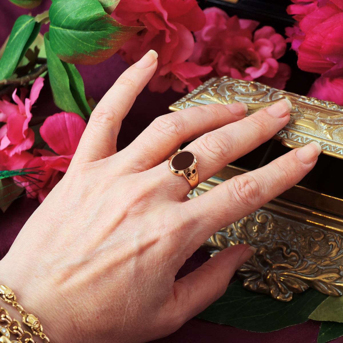 Date 1867 Carnelian 15ct Gold Signet Ring