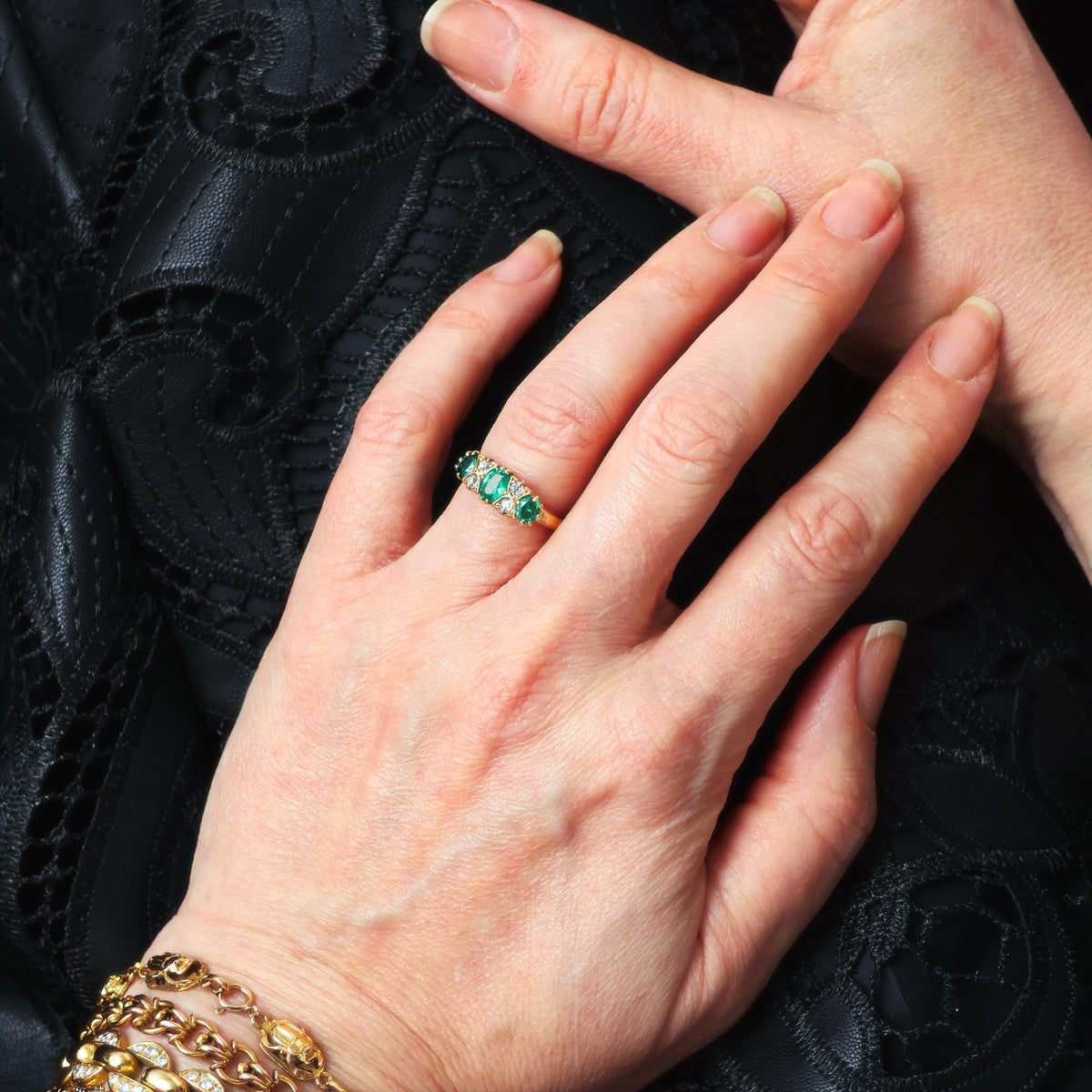 Antique Victorian Emerald & Diamond Ring