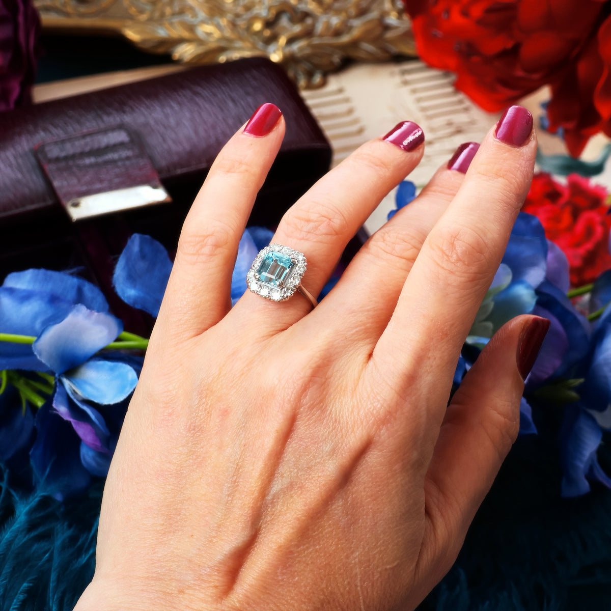 Totally Glamorous Vintage Aquamarine & Diamond Ring