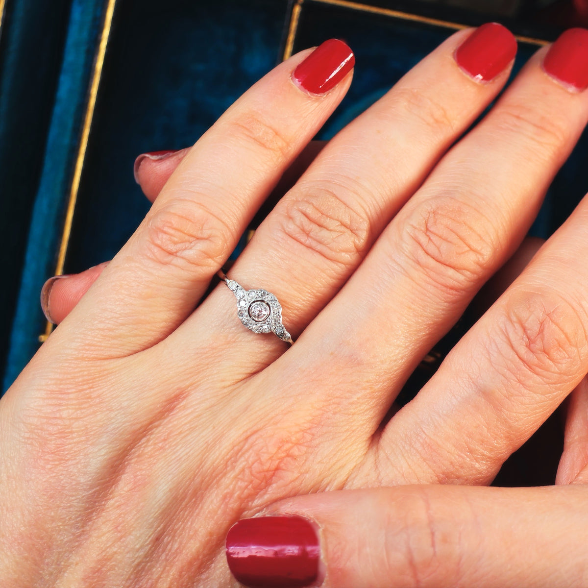 Vintage Darling! Diamond Daisy Cluster Ring