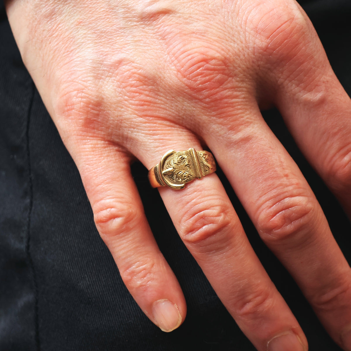 Vintage Hand Engraved Date 1966 9ct Gold Buckle Ring