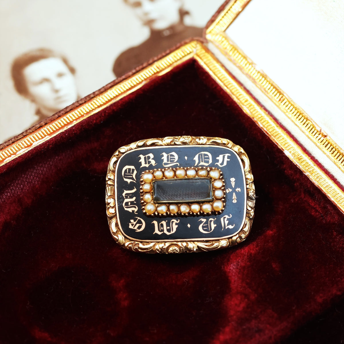 Antique Gold Mourning Brooch