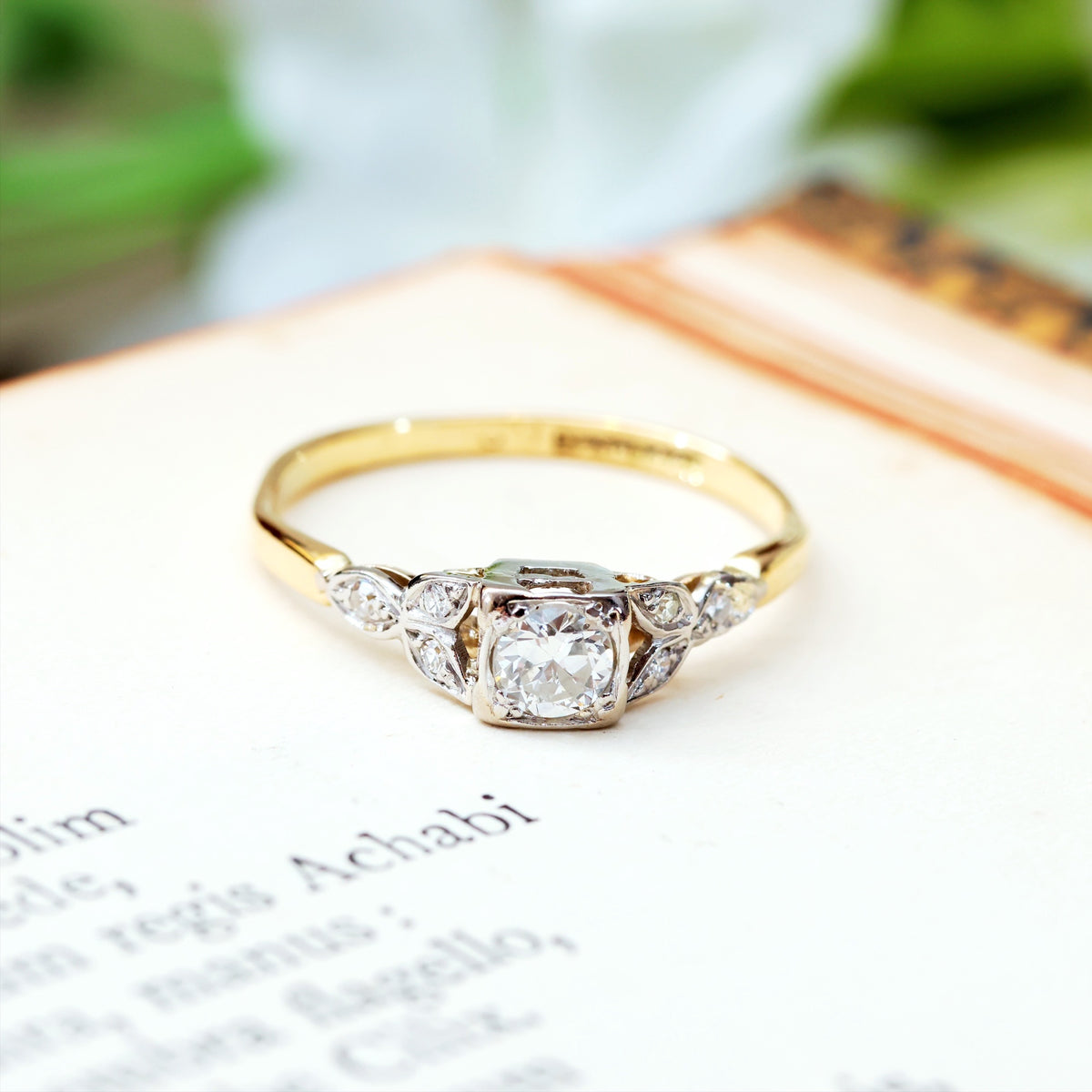 vintage art deco diamond solitaire