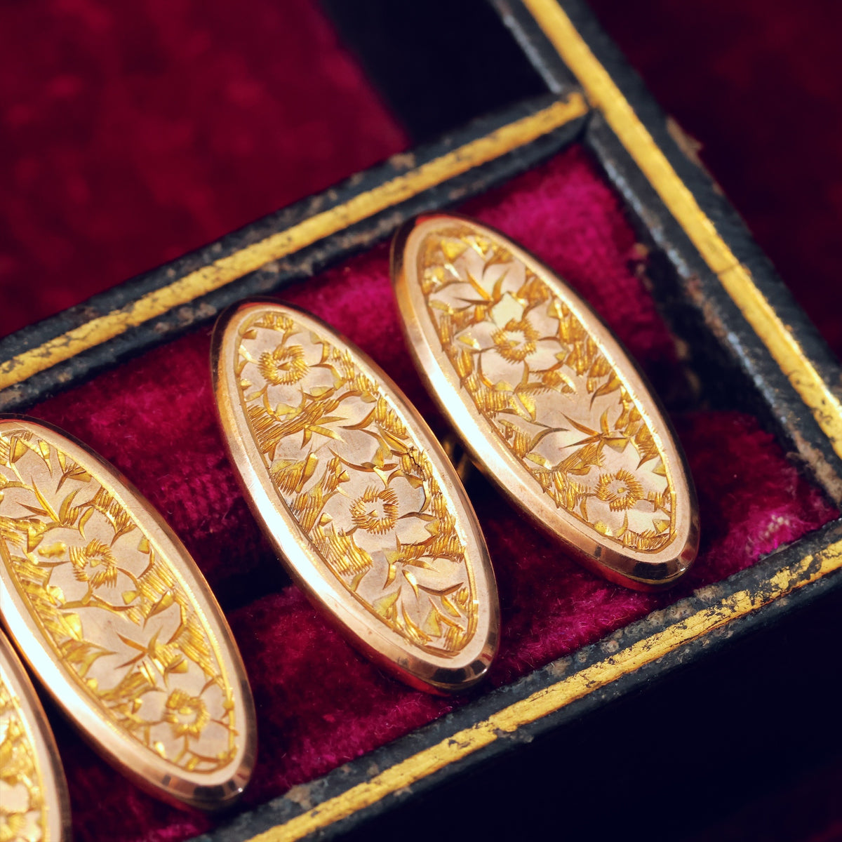 Romantic Edwardian 9ct Gold Cufflinks