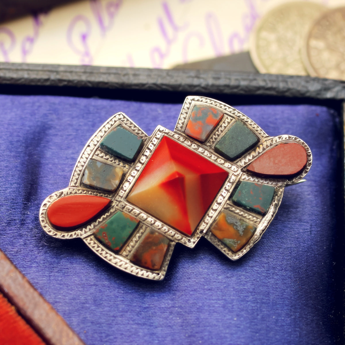 Victorian Scottish Agate Specimen Brooch