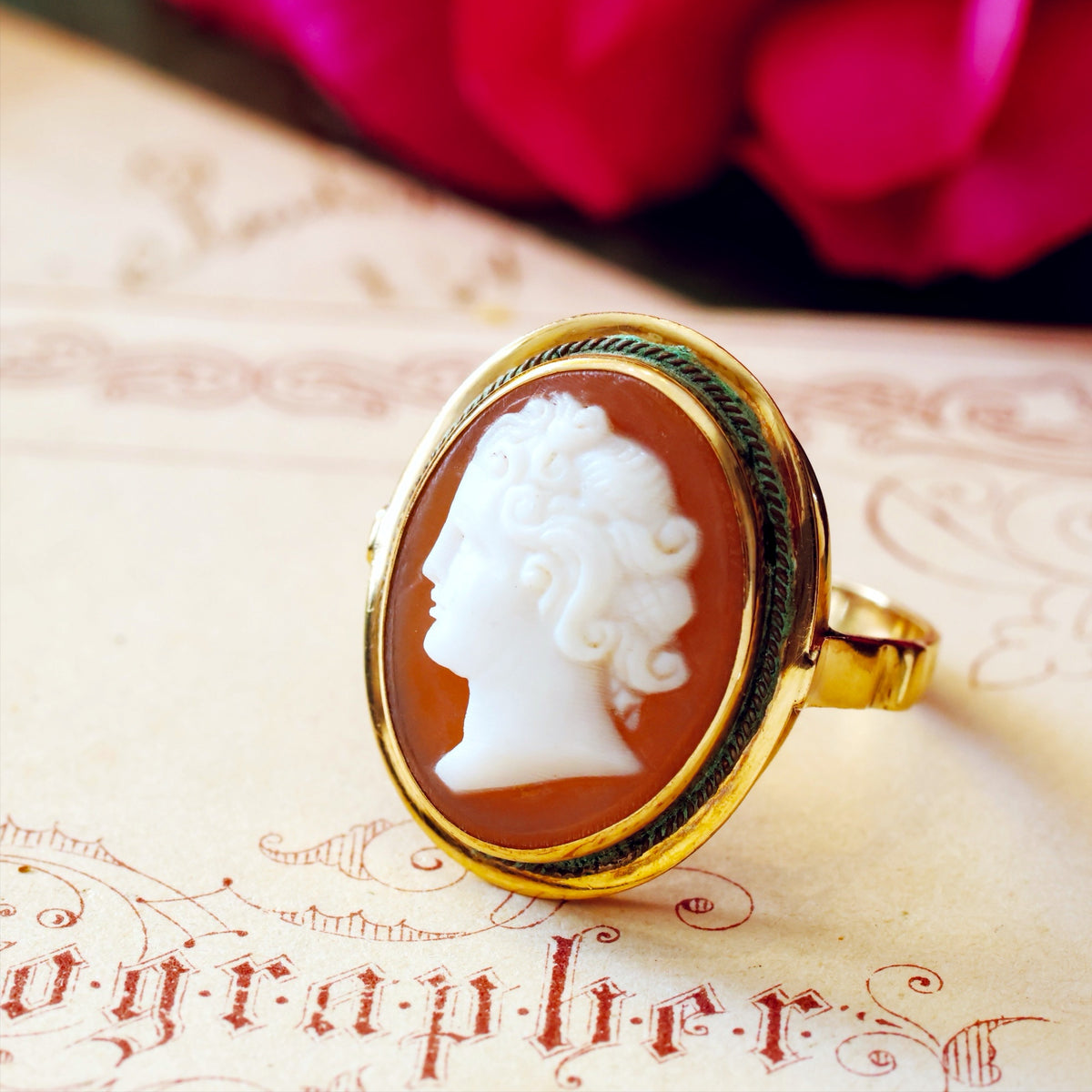 Vintage Vintage Shell Cameo Ring