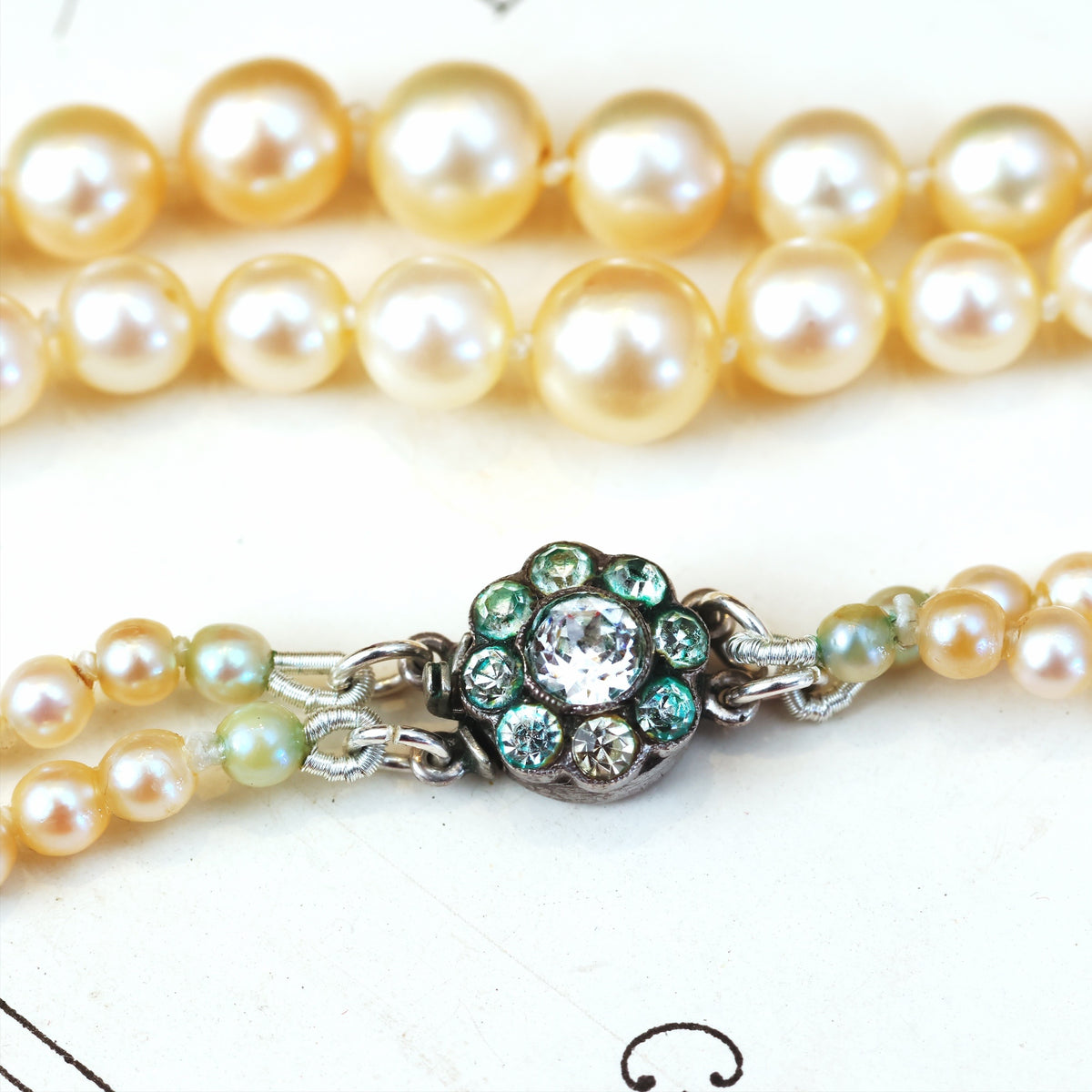 Classique Style! Vintage Cultured Pearl Necklace