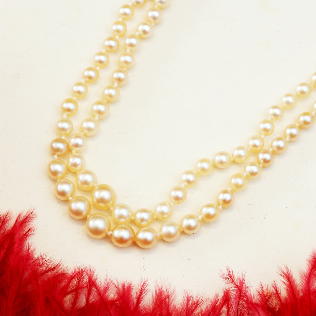 Classique Style! Vintage Cultured Pearl Necklace