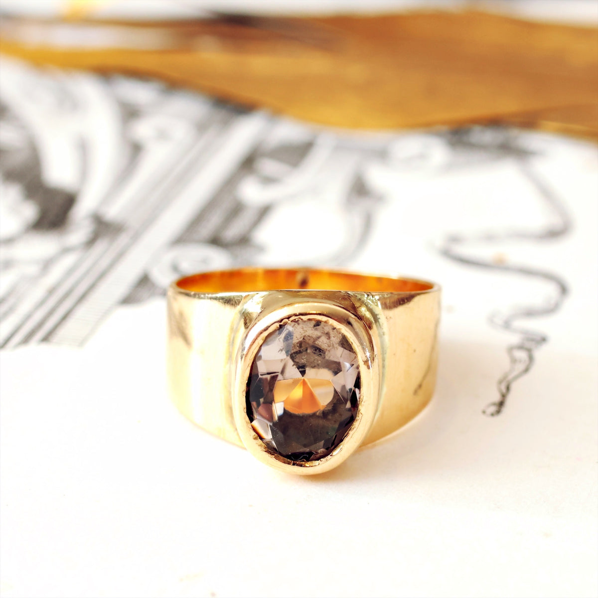 Vintage Modernist 9ct Gold Smokey Quartz Ring