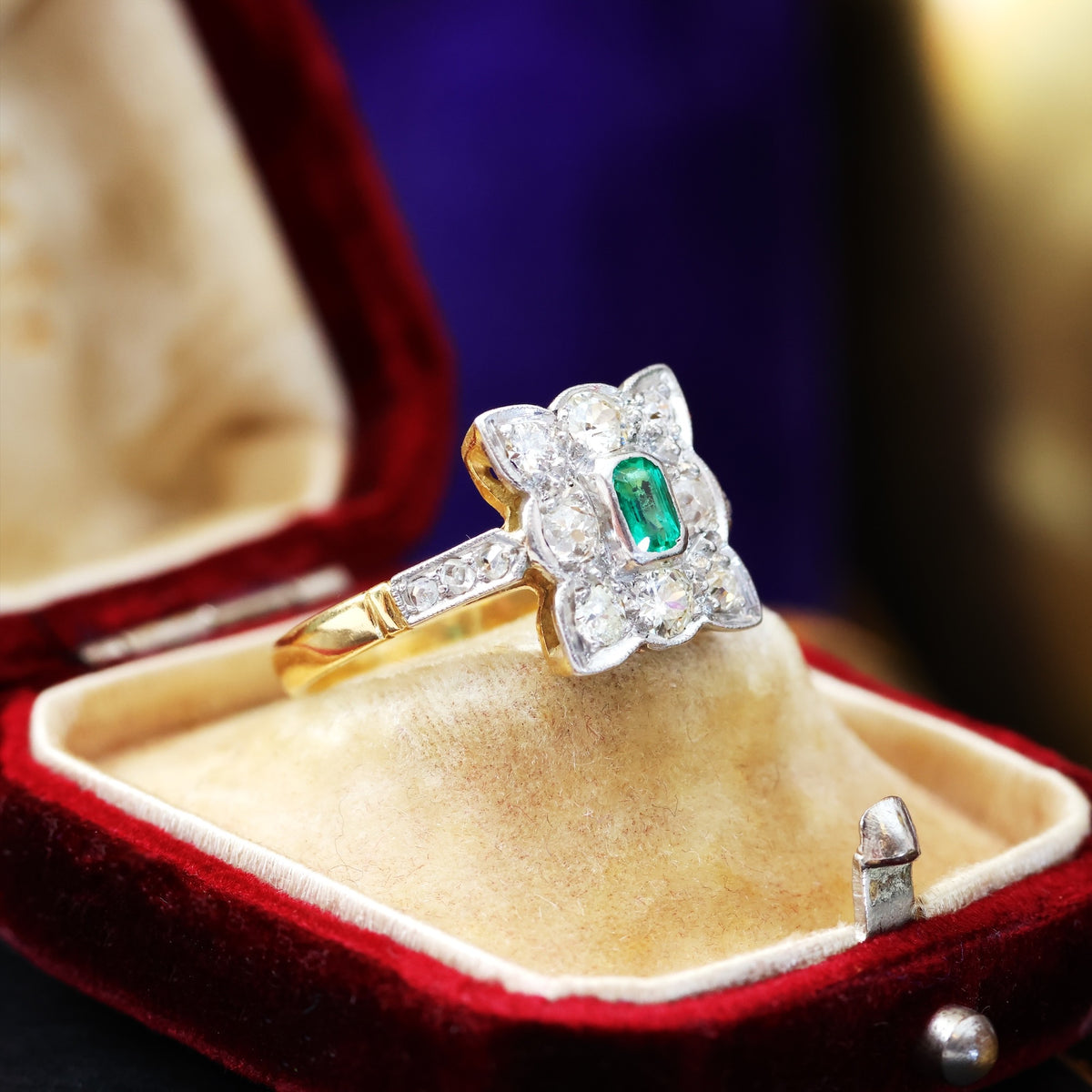 Most Desired Vintage Emerald & Diamond Cluster Ring