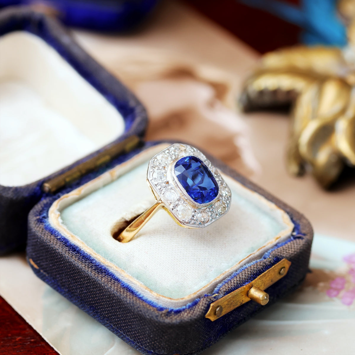 Vintage Art Deco Sapphire & Diamond Cluster Ring