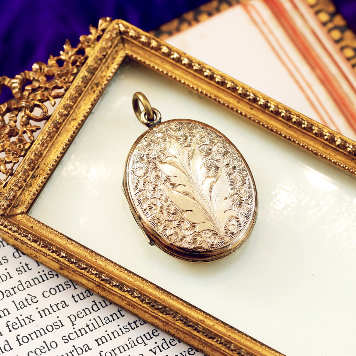 Antique Hand Engraved Fern Leaf Victorian Locket