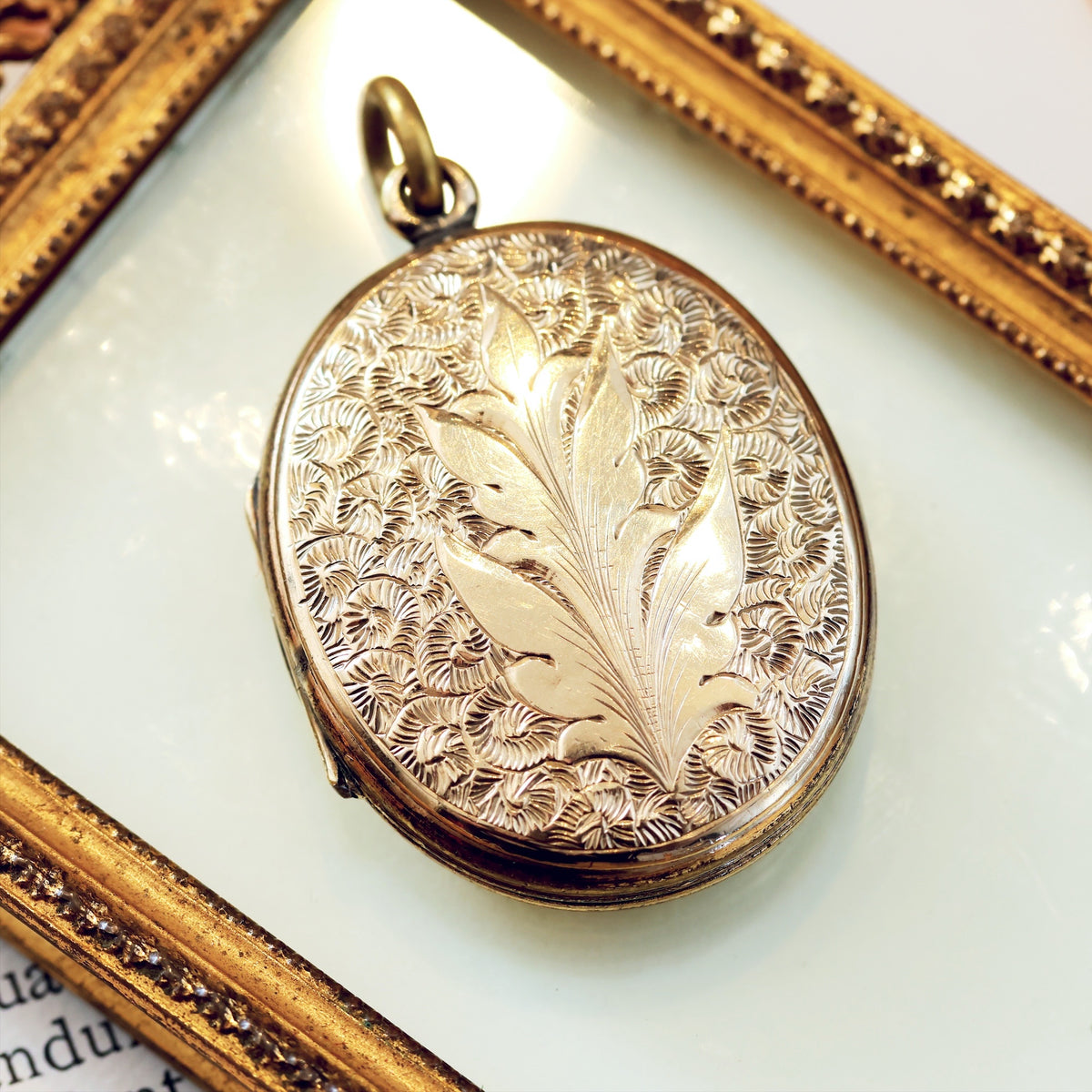 Antique Hand Engraved Fern Leaf Victorian Locket