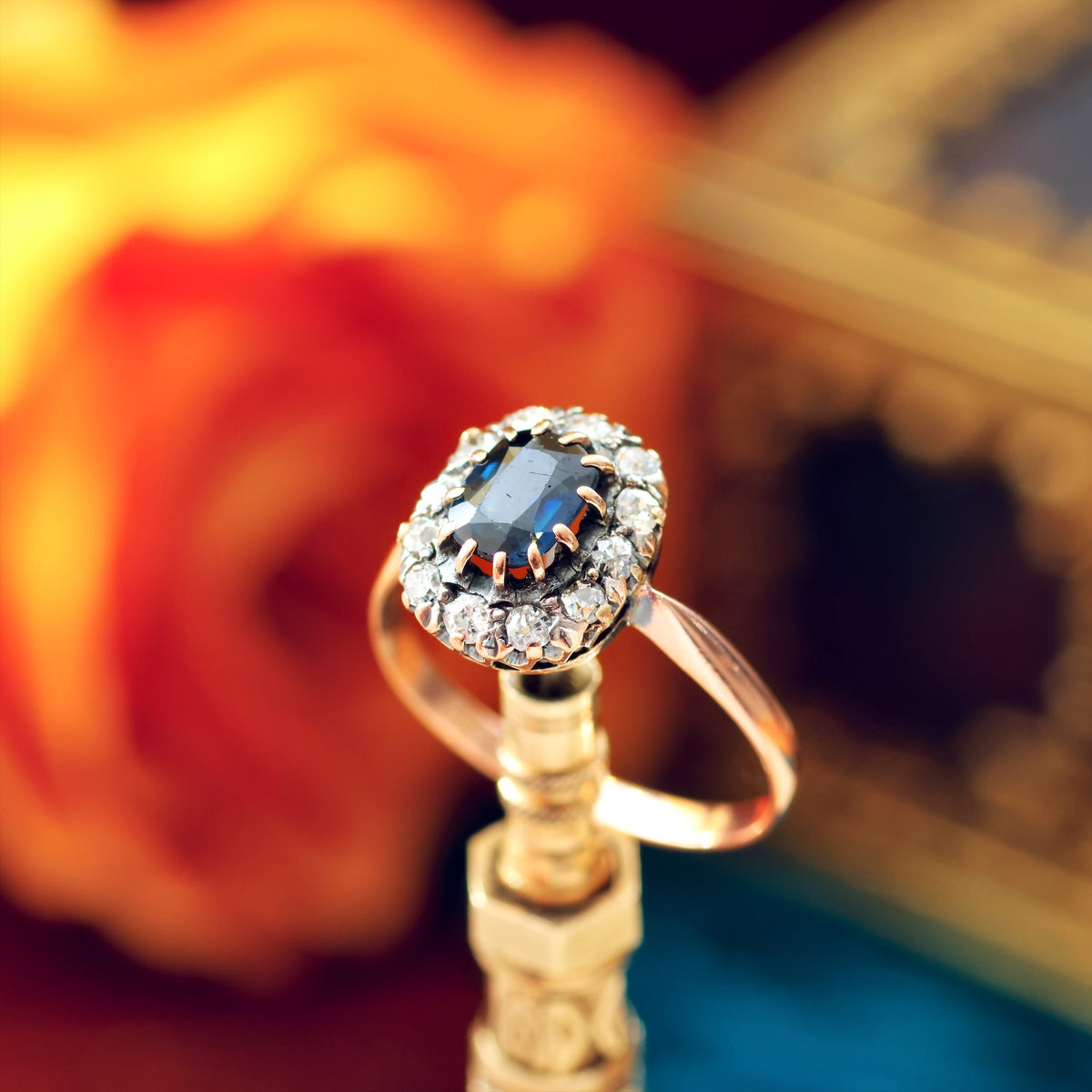 Divine Lovely Antique Sapphire & Diamond Engagement Ring