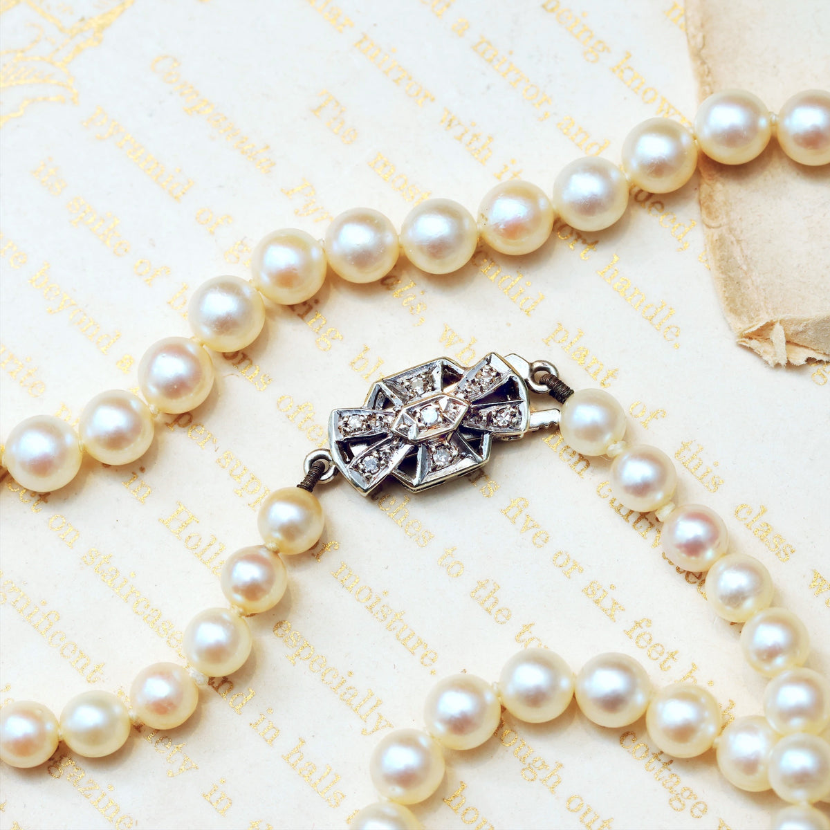 Sensational Quality Vintage Cultured Pearl Necklace