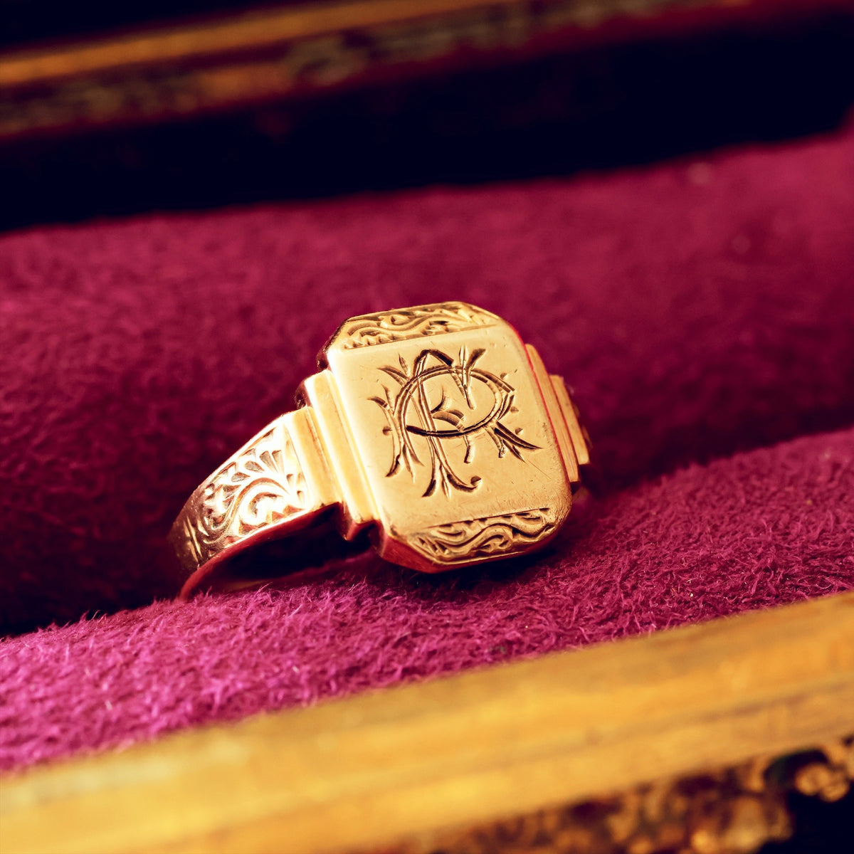 Vintage Date 1959 9ct Gold Signet Ring