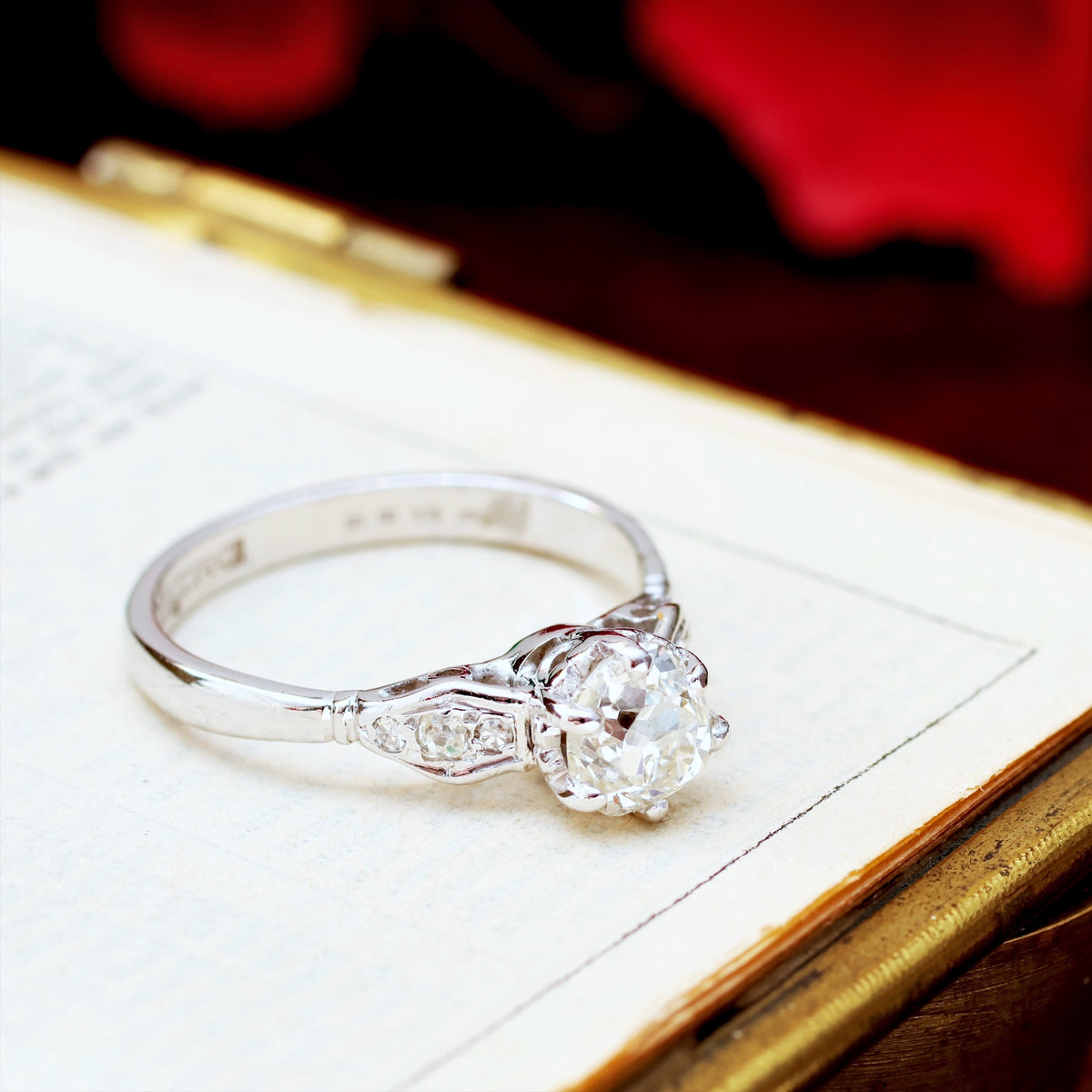 Much Desired Beauty!! Vintage Diamond Engagement Ring