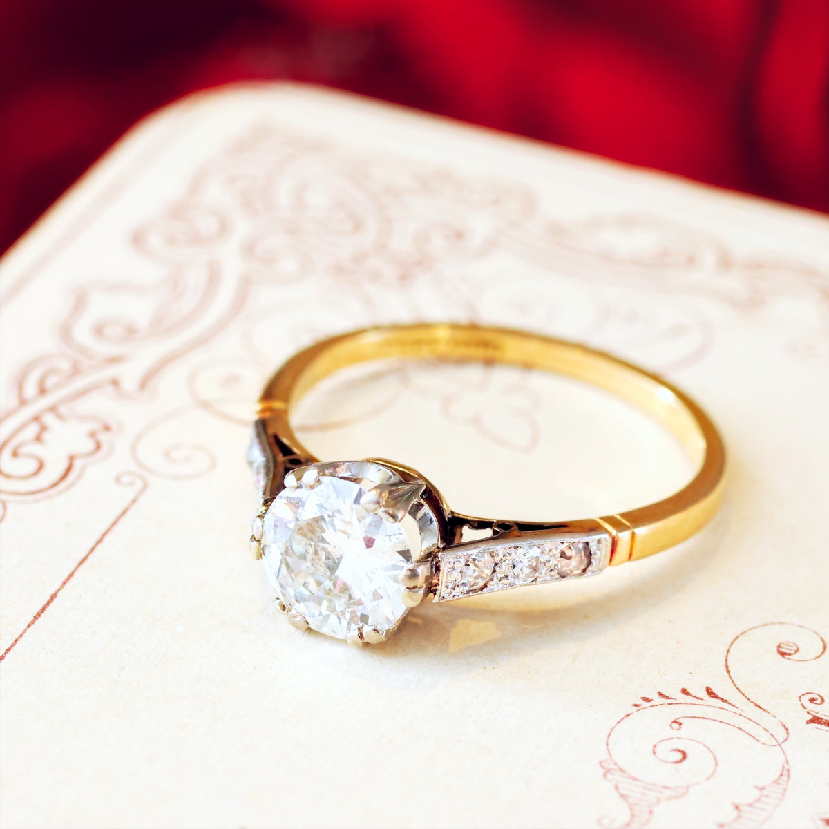 Classic Vintage Diamond Engagement Ring