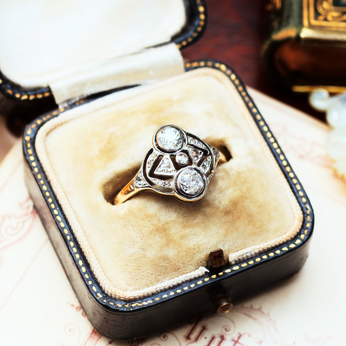 Vintage Continental Art Deco Diamond Ring