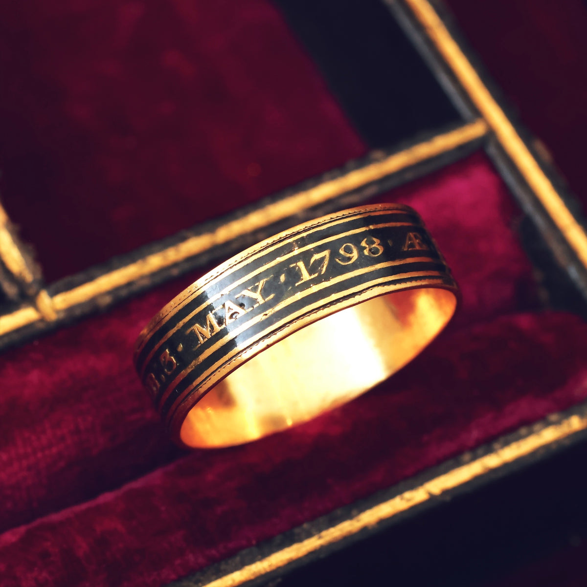 Mourning Ring for Margaret Walker Date 1798