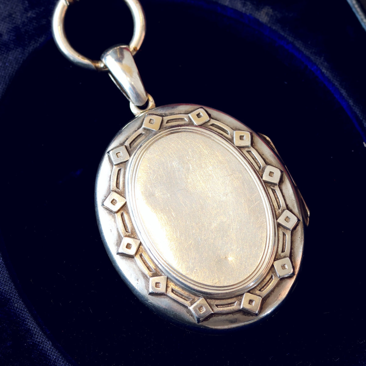 Victorian Amity, Eternity, Infinity Silver Locket & Collarette