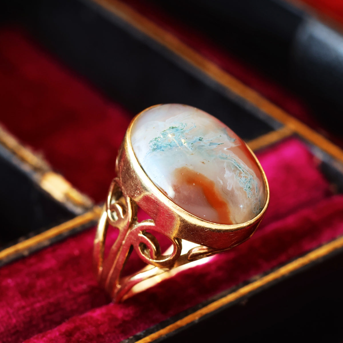 Hand Crafted Date 1977 Moss Agate Dress Ring