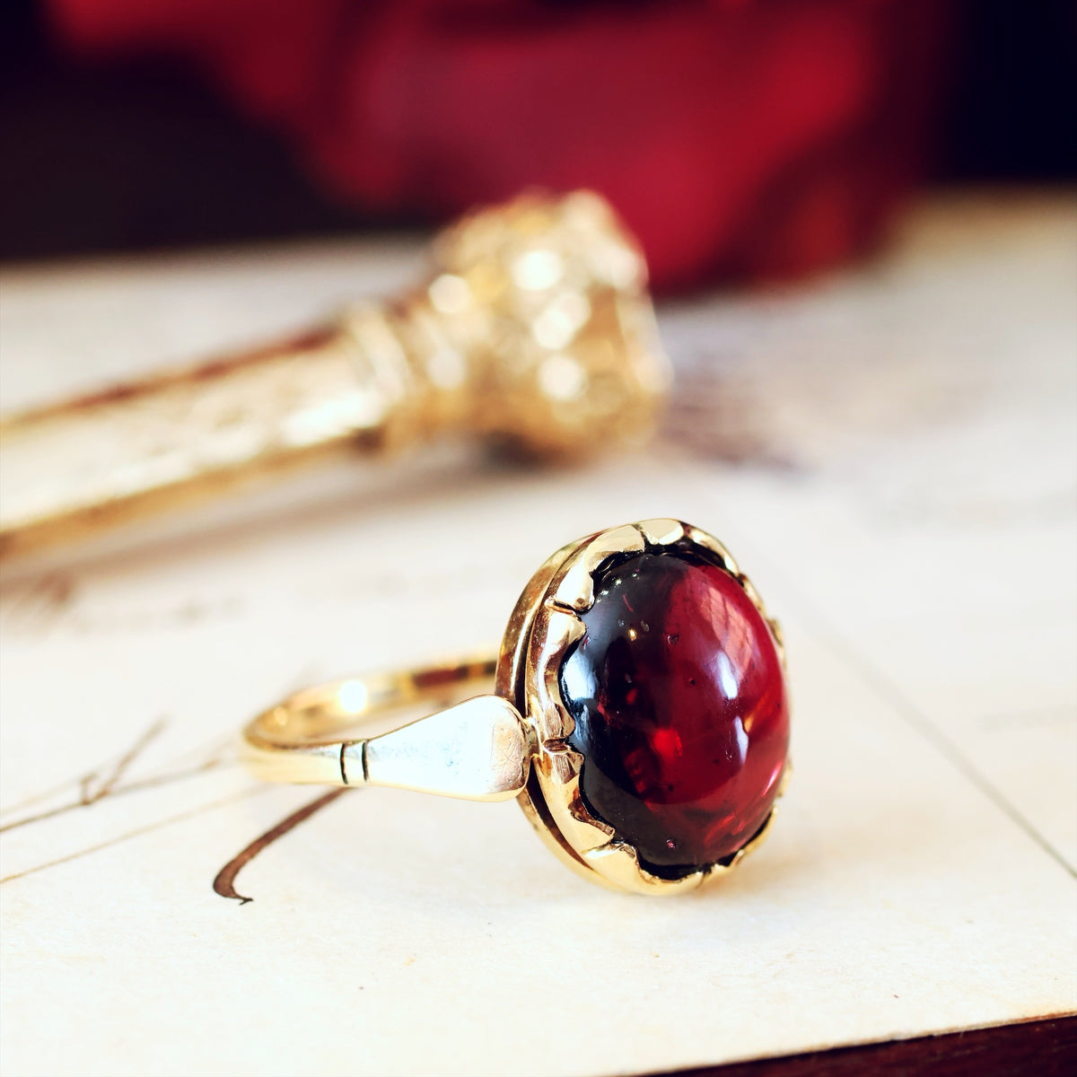 `Antique 14ct Gold Cabochon Garnet Ring