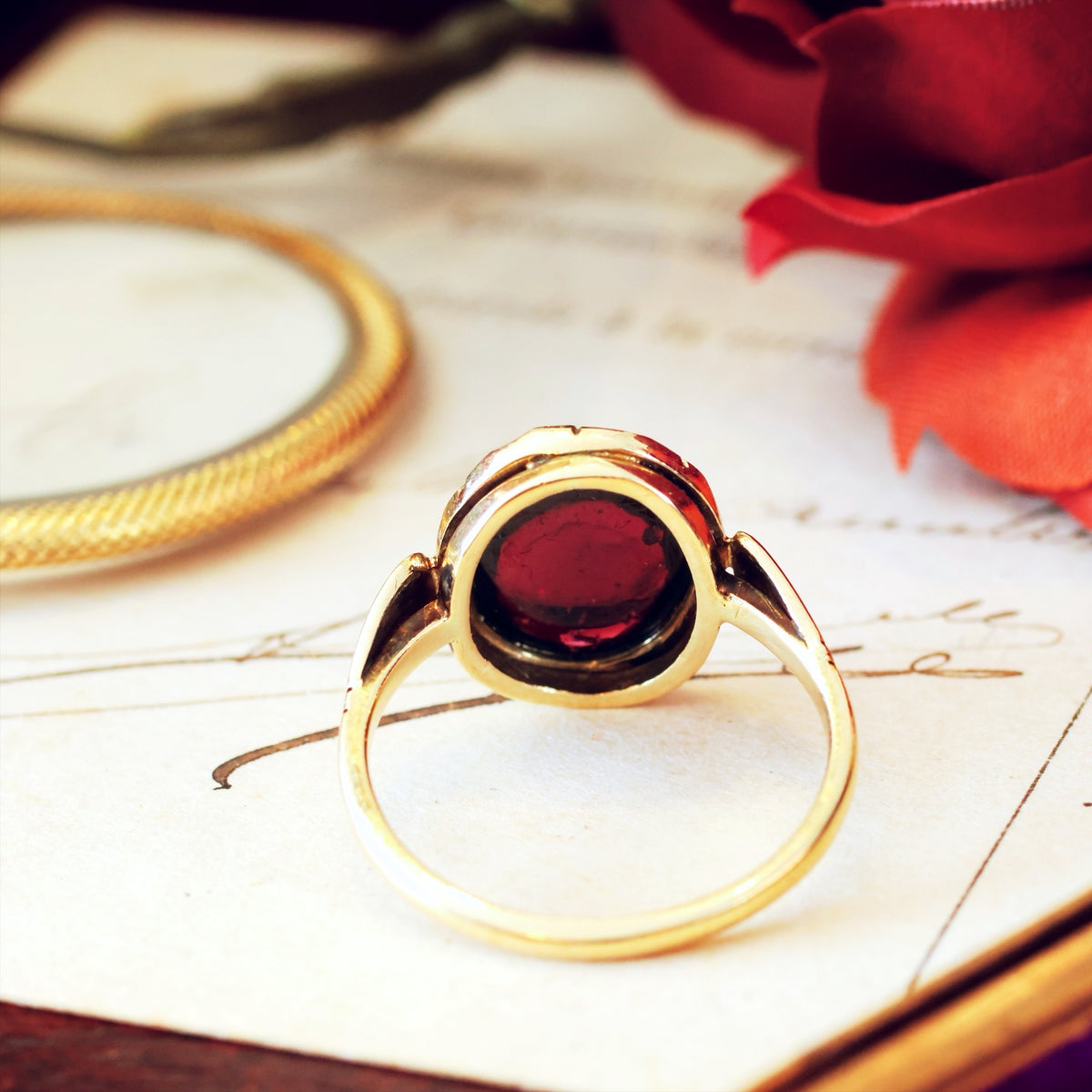 `Antique 14ct Gold Cabochon Garnet Ring