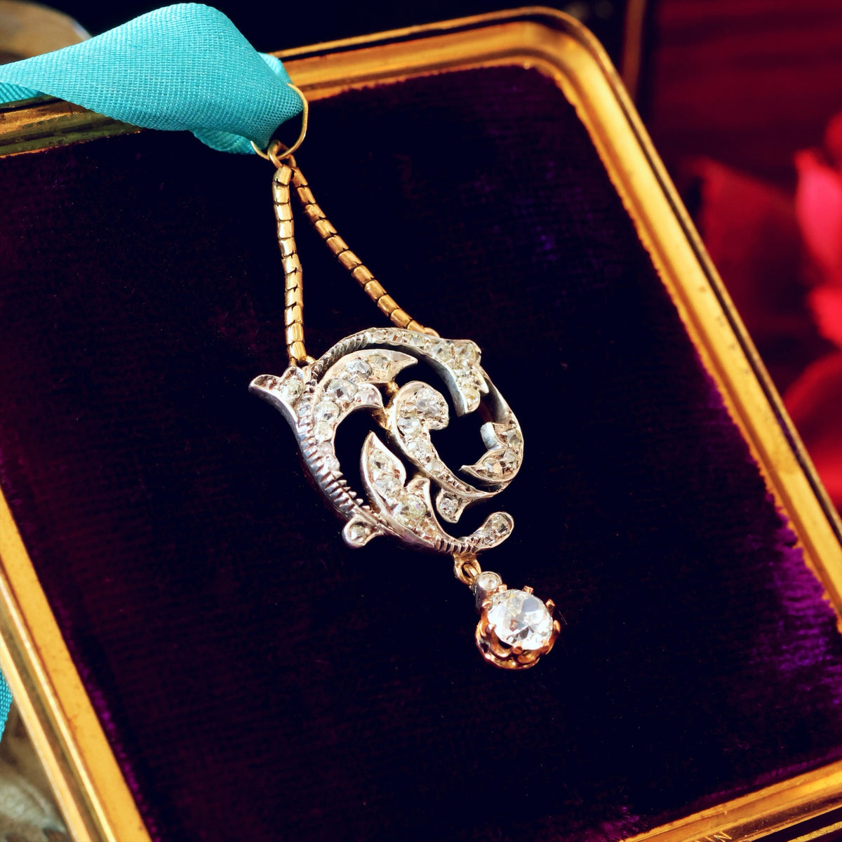 Breathtakingly Beautiful Antique Diamond Pendant