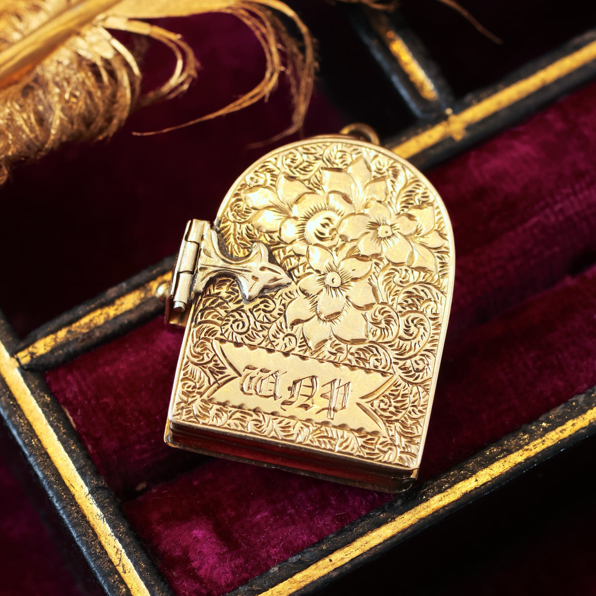 Antique Victorian Book Memento Locket