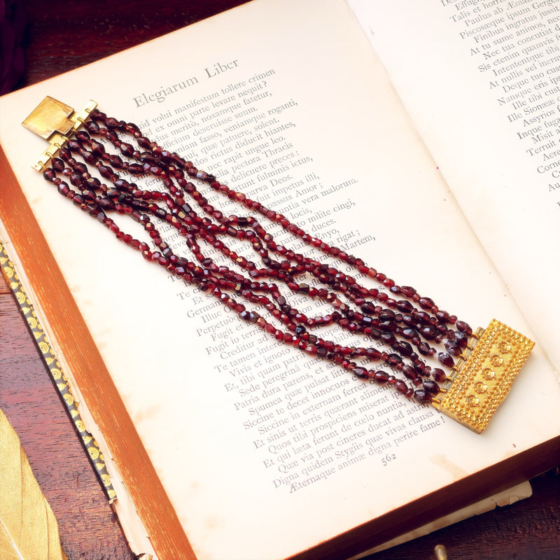 Antique Georgian Pyrope Garnet Bracelet