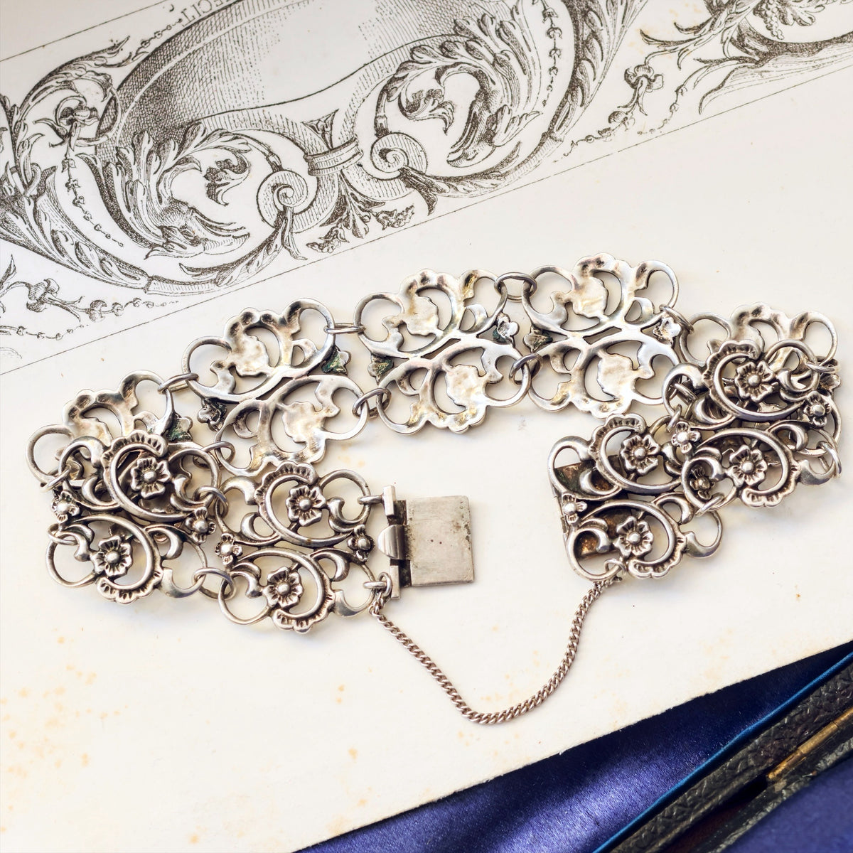 Vintage Flower'd Continental Silver Bracelet