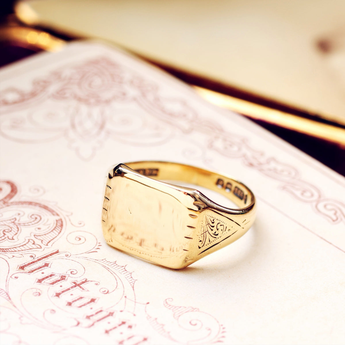 Vintage Date 1955 9ct Gold Signet Ring