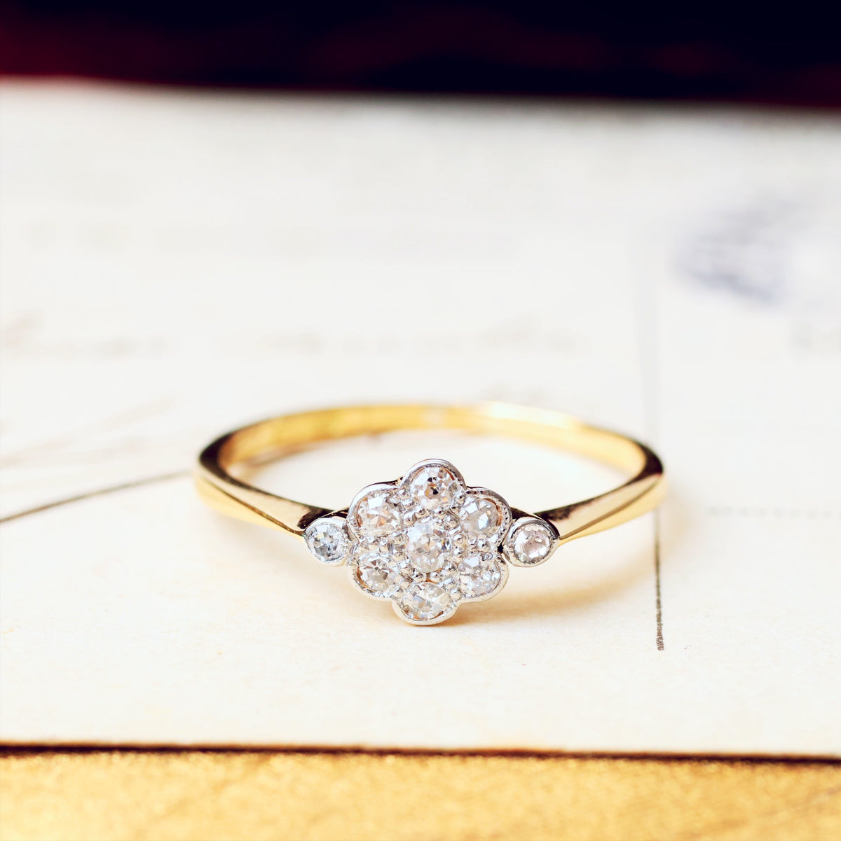 Vintage Art Deco Diamond Daisy Ring