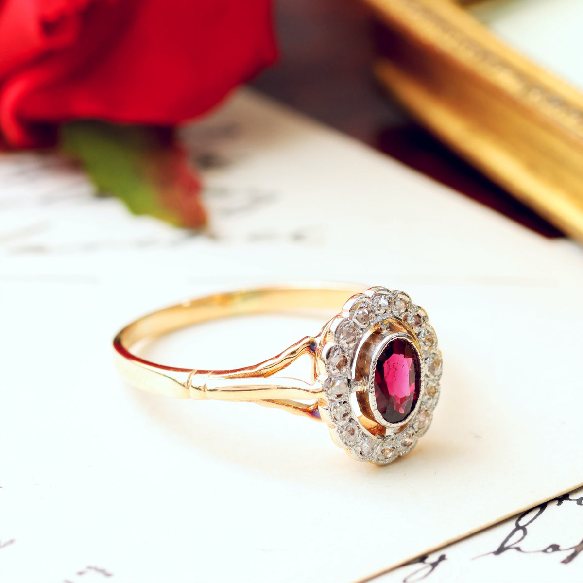 Vintage Pretty! Garnet & Diamond Cluster Ring