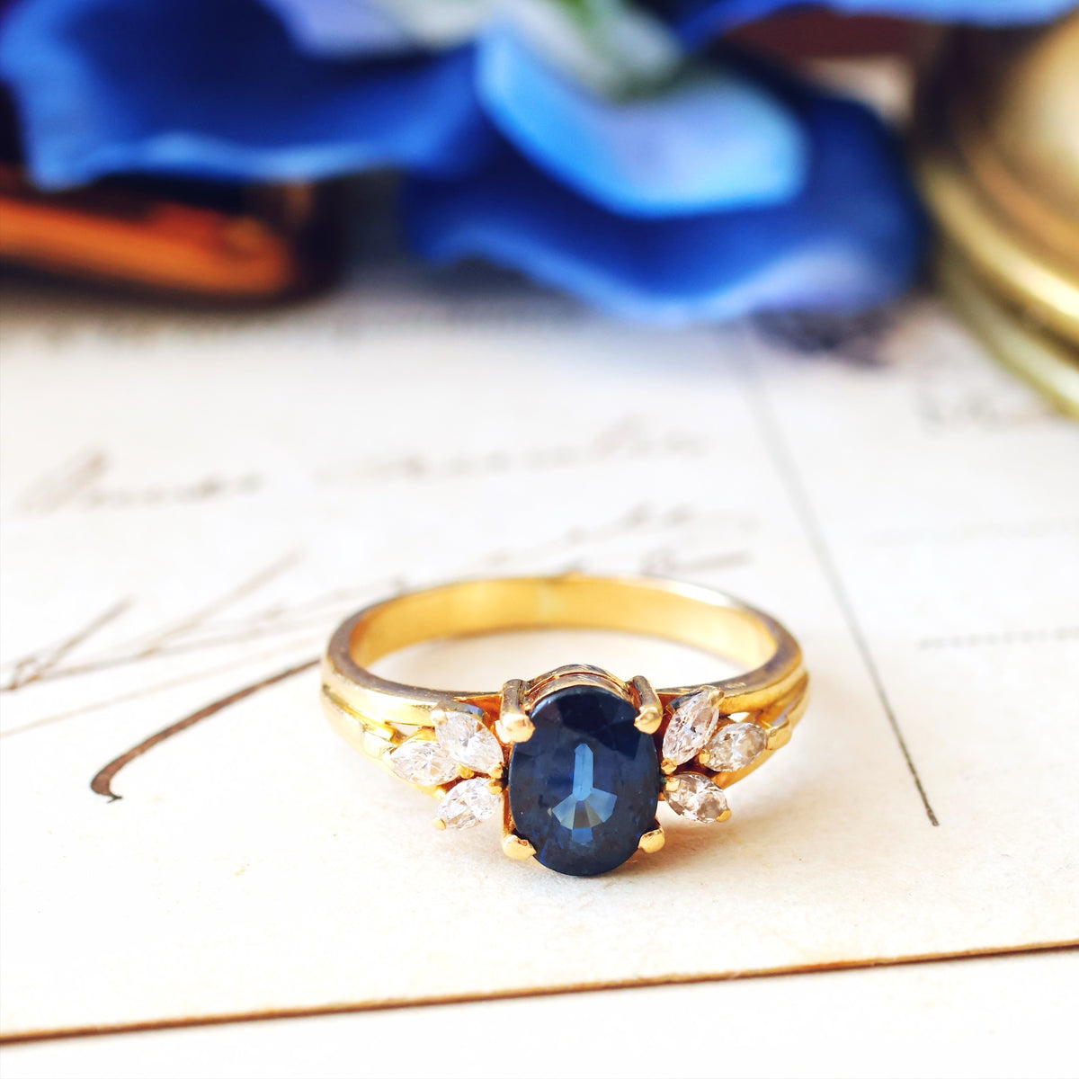 Oval Sapphire & Diamond 18ct Gold Ring