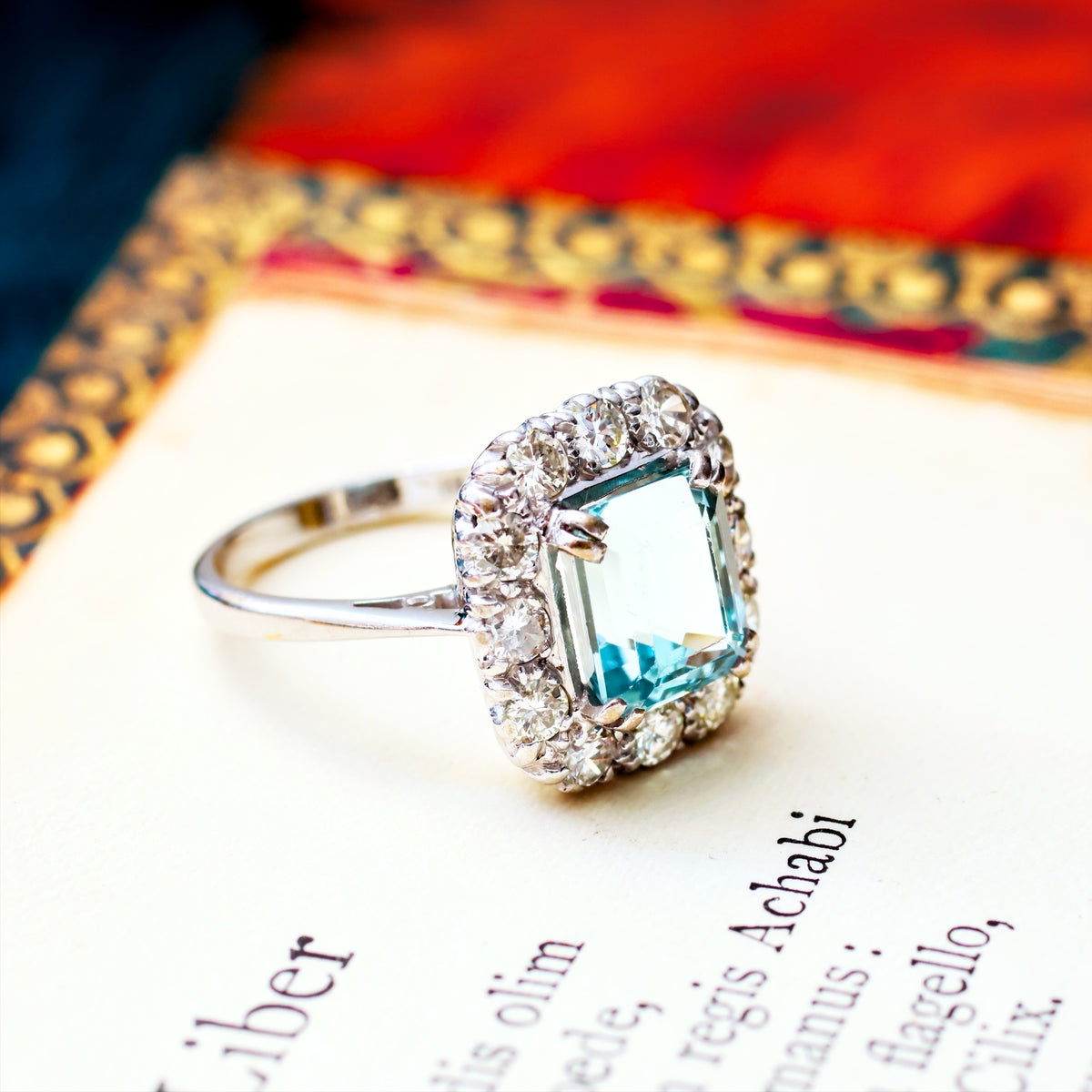 Totally Glamorous Vintage Aquamarine & Diamond Ring