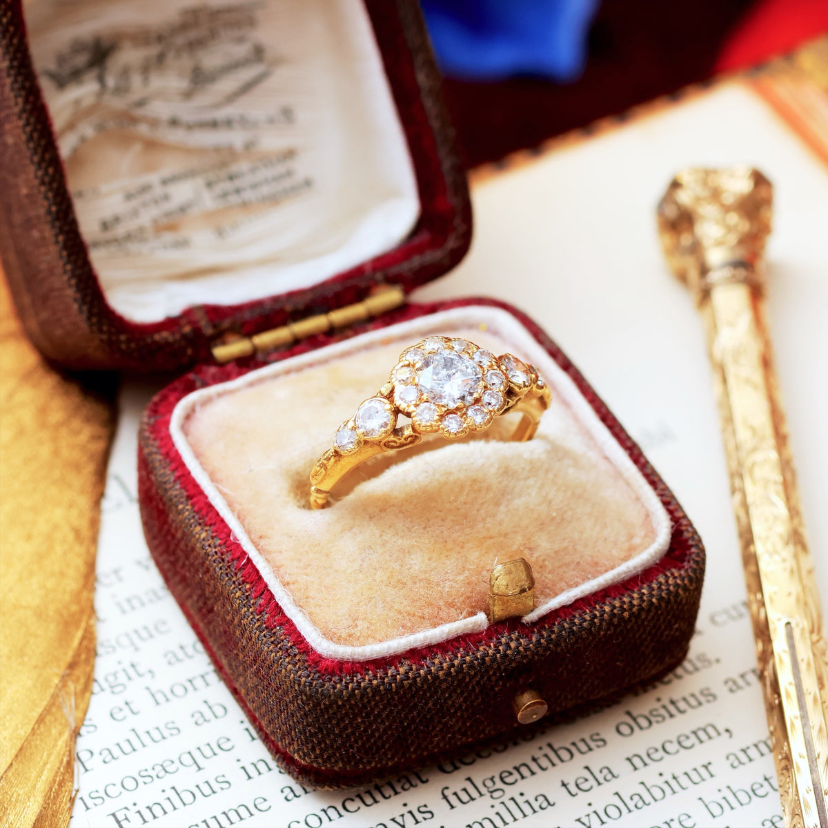 Romantic Victorian Style Diamond Daisy Engagement Ring