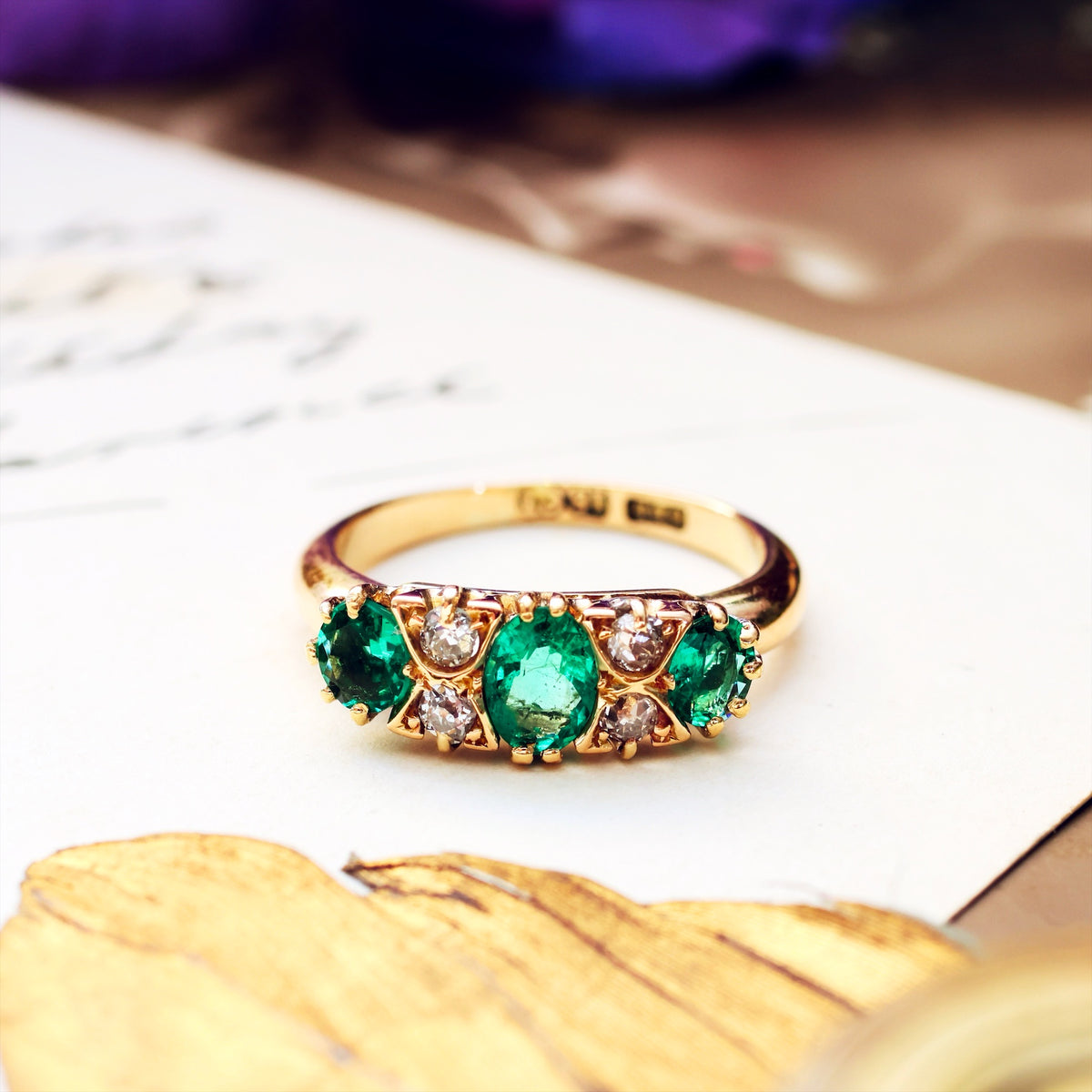 Antique Victorian Emerald & Diamond Ring