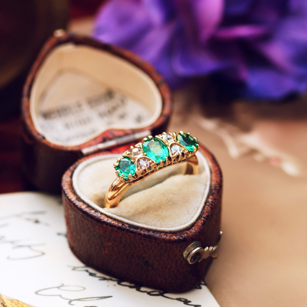 Antique Victorian Emerald & Diamond Ring