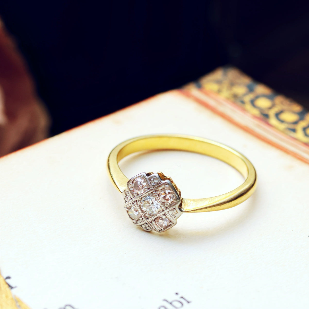 A Refined Vintage Art Deco Diamond Ring