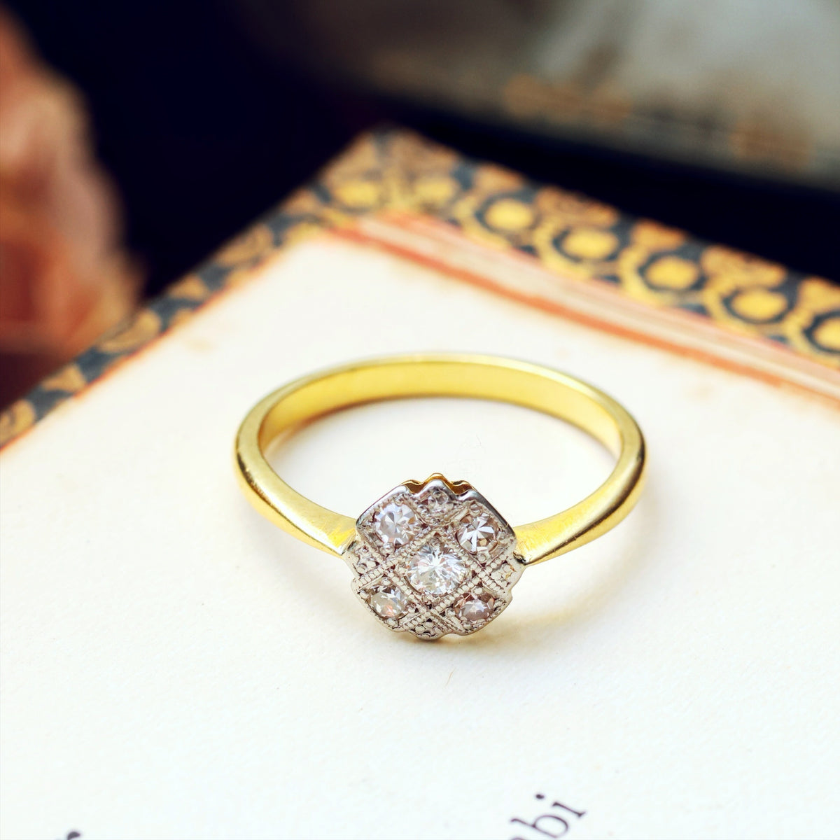 A Refined Vintage Art Deco Diamond Ring