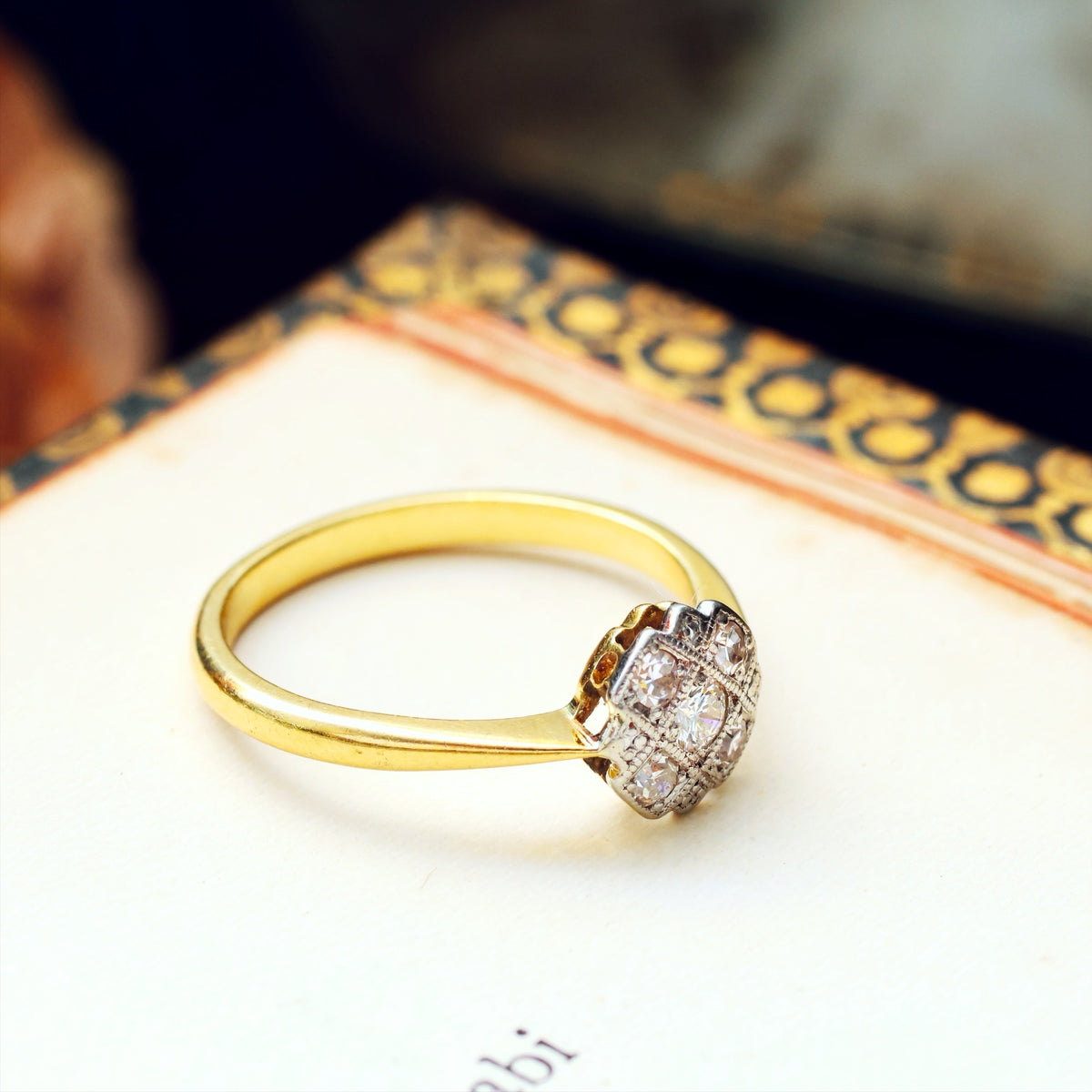 A Refined Vintage Art Deco Diamond Ring