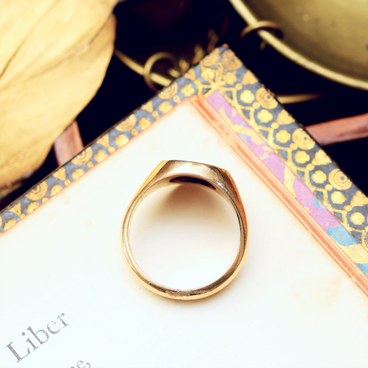 Date 1997 9ct Gold Bloodstone Signet Ring